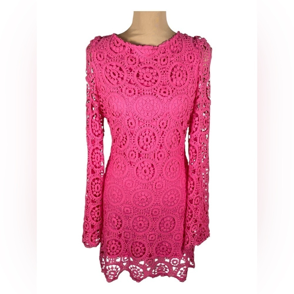Seven Wonders Elegant Vibrant Pink Crochet Lace Pattern Dress‎ SZ 6